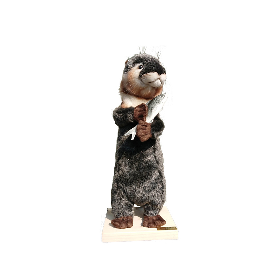 [18601] STANDING OTTER